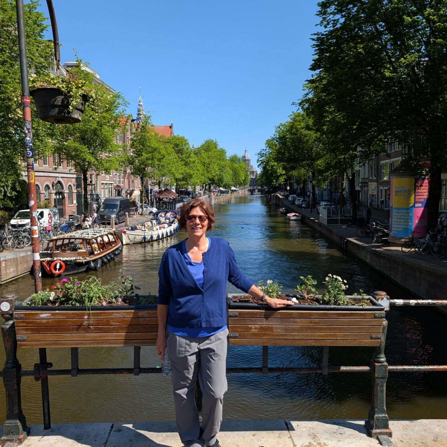 Kari Amsterdam canal