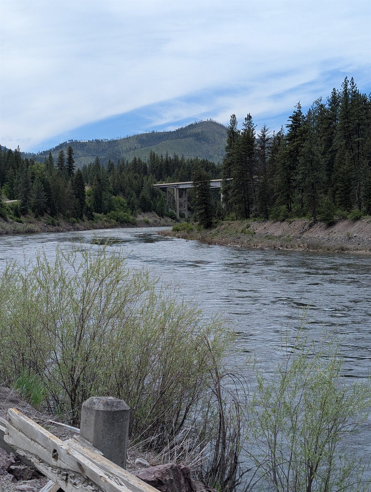 The river running alongside the route